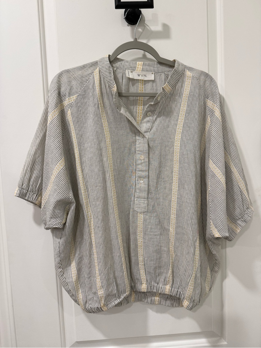 WVN Striped Short-Sleeve Button Pullover Top in Gray and Beige